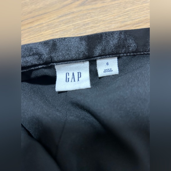 Size 6 black fringe skirt, small/medium fit - Picture 5 of 8